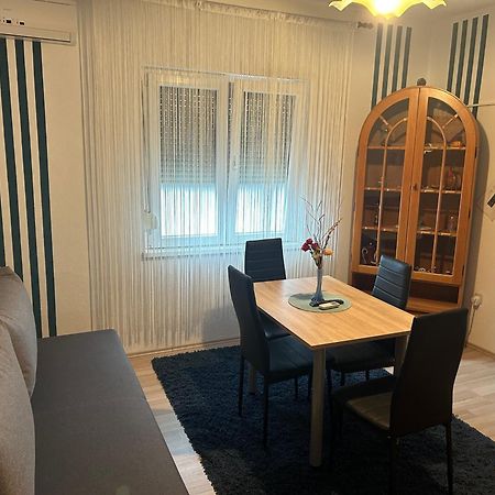 Guest House Ana Zadar Extérieur photo