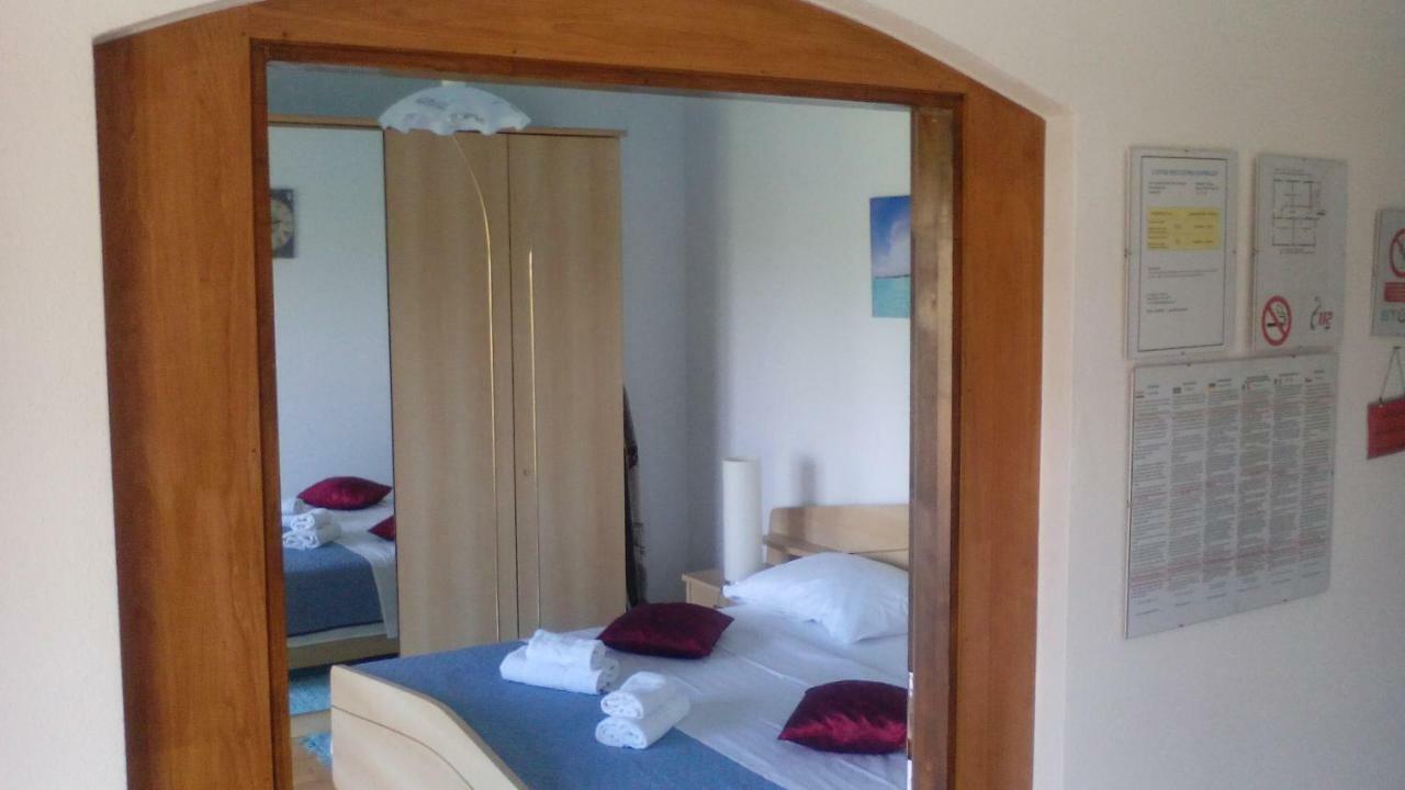 Guest House Ana Zadar Extérieur photo