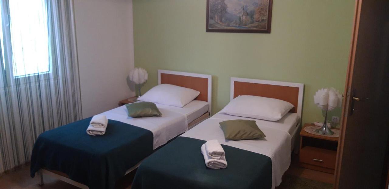 Guest House Ana Zadar Extérieur photo